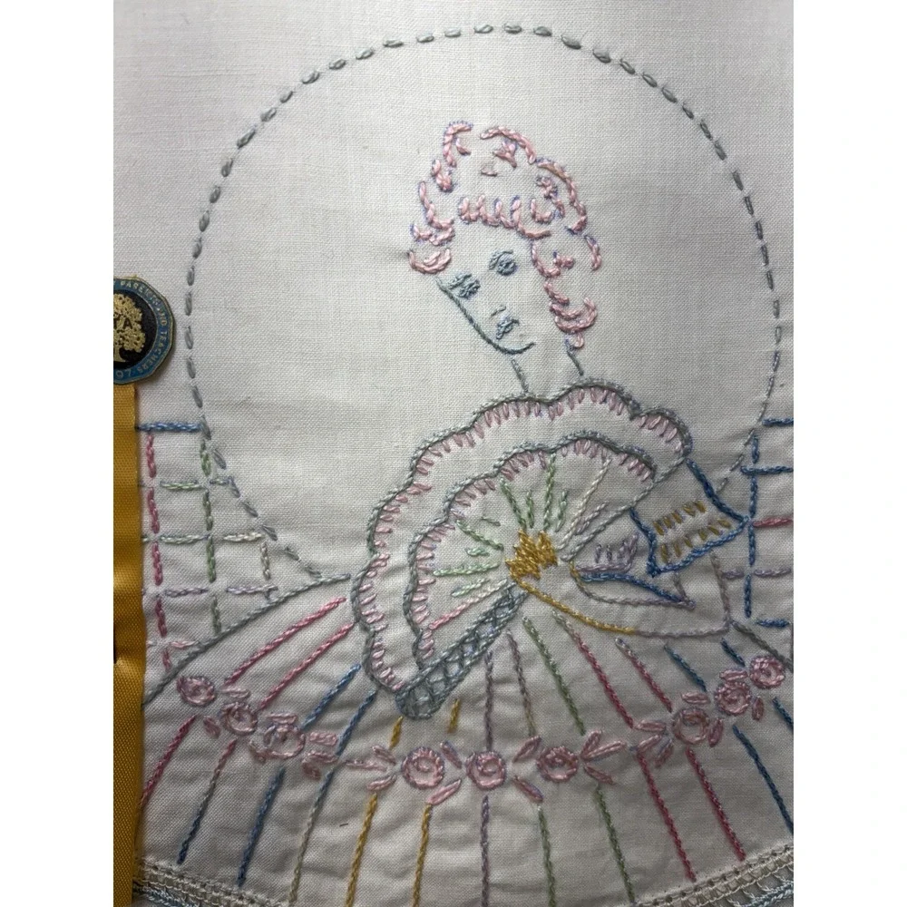 Vintage Hand Embroidered Pillowcases Set 2 Lady Fan White Standard PTA Pin